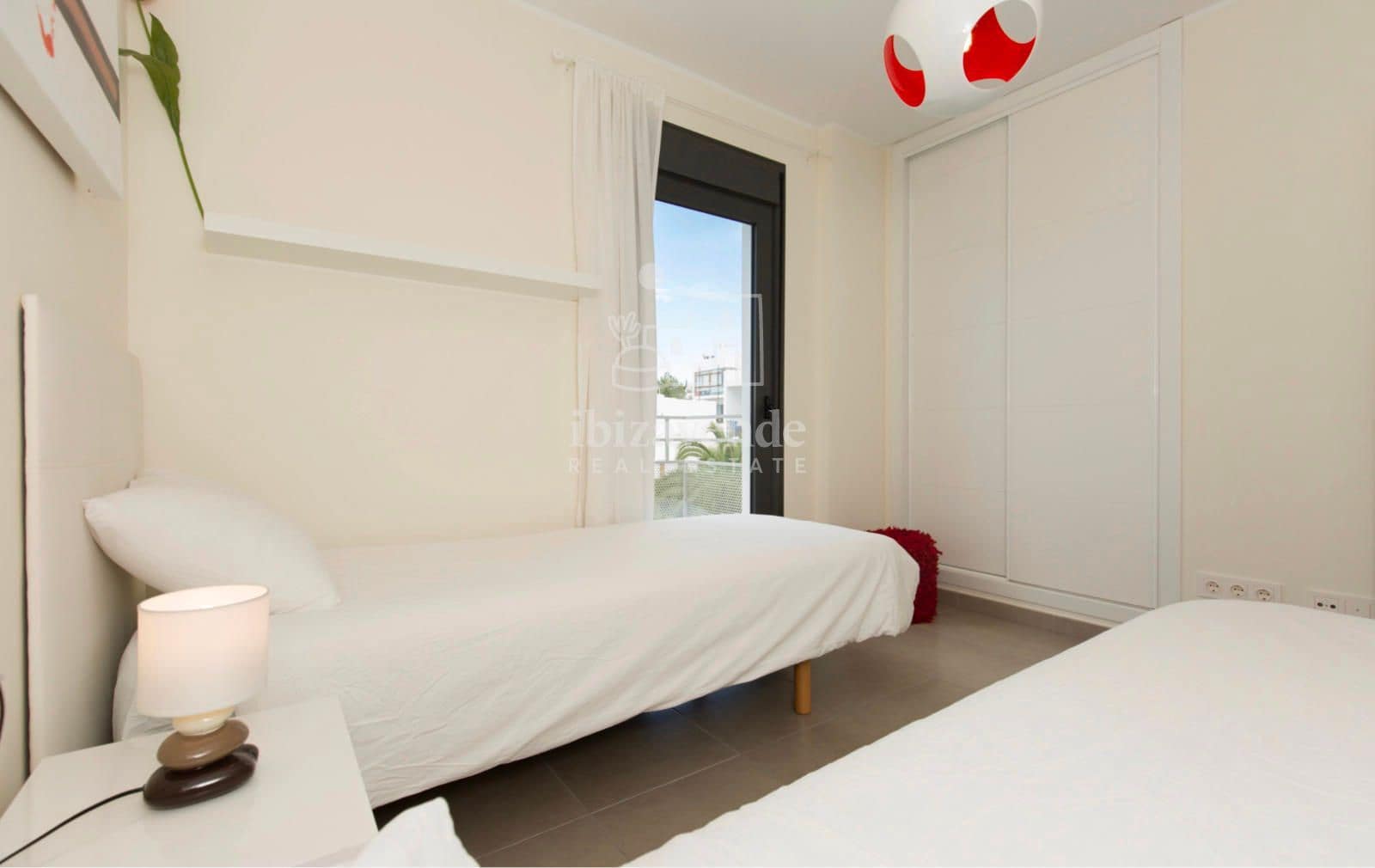 3 quarto Apartamento para arrendar em Ibiza / Eivissa cidade com garagem - 4 000 € (Ref: 9244388)