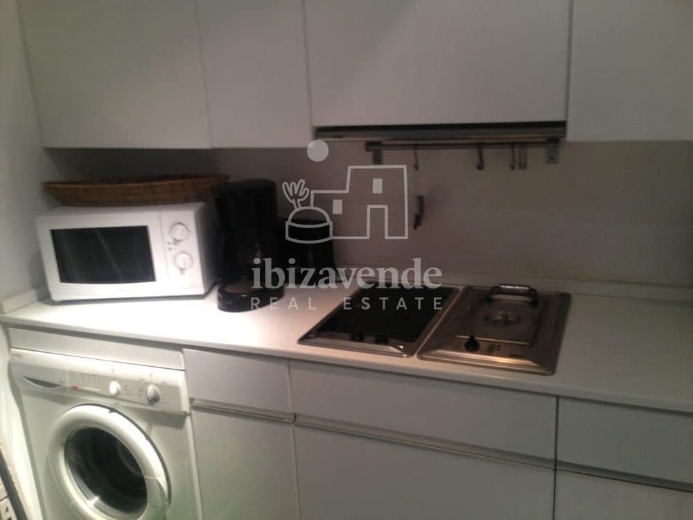 2 bedroom Flat for sale in Ibiza / Eivissa town with pool garage - € 530,000 (Ref: 9251472)