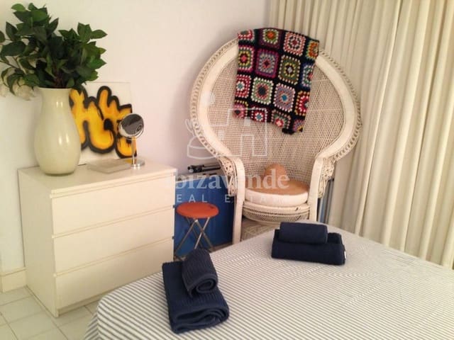 2 sovrum Lägenhet till salu i Ibiza stad med pool garage - 530 000 € (Ref: 9251472)