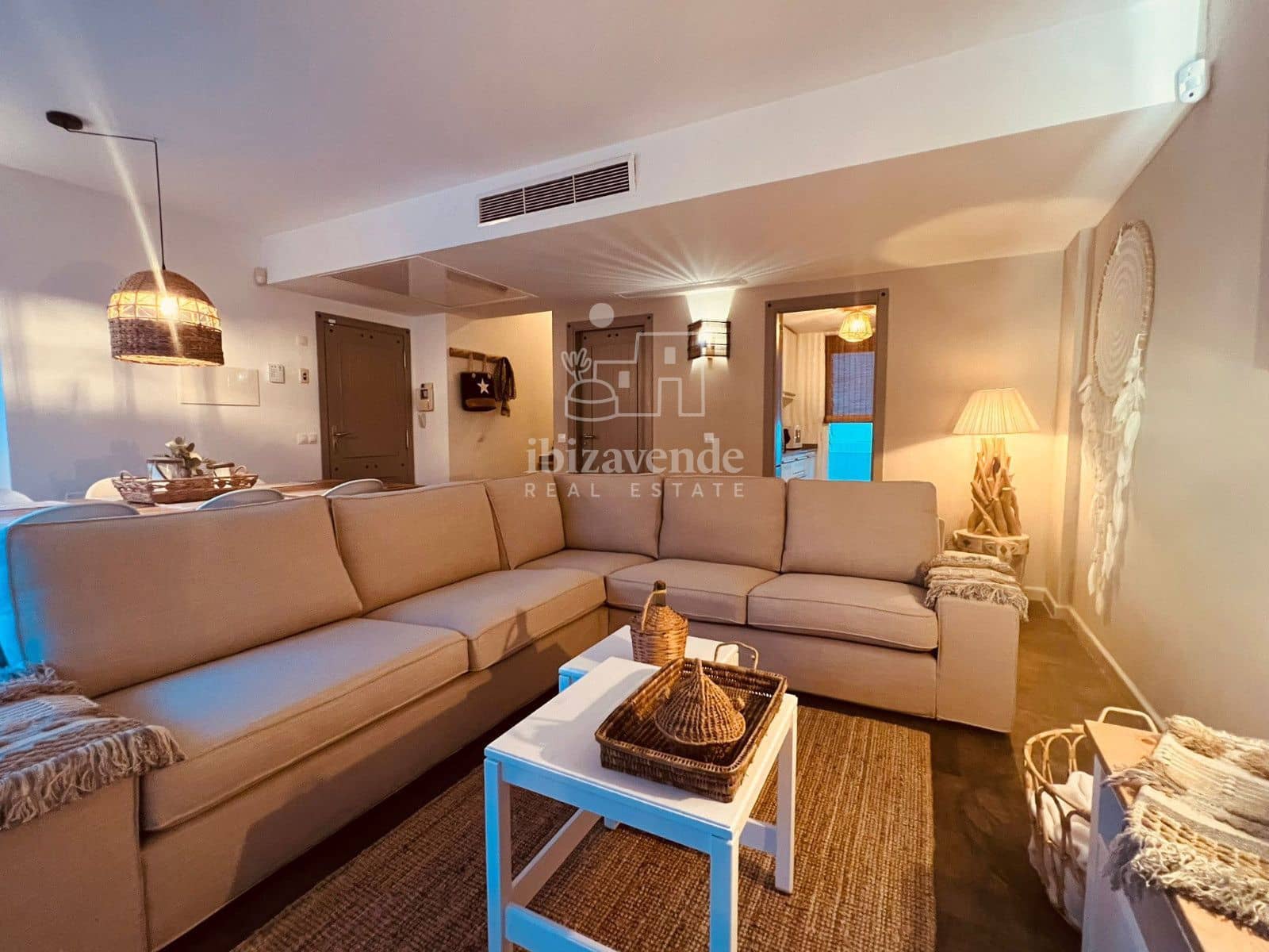 Chalet de 3 habitaciones en Cala Vadella en alquiler con piscina garaje - 6.800 € (Ref: 9263380)
