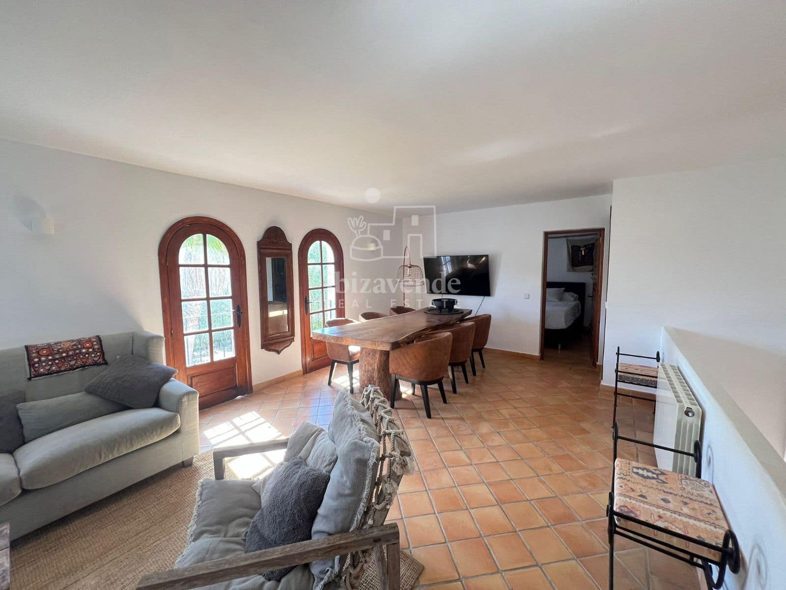 4 quarto Moradia para arrendar em Can Furnet com piscina garagem - 2 900 € (Ref: 9265054)