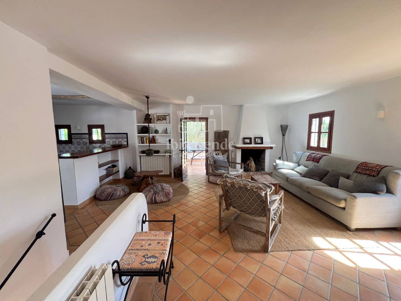 4 quarto Moradia para arrendar em Can Furnet com piscina garagem - 2 900 € (Ref: 9265054)