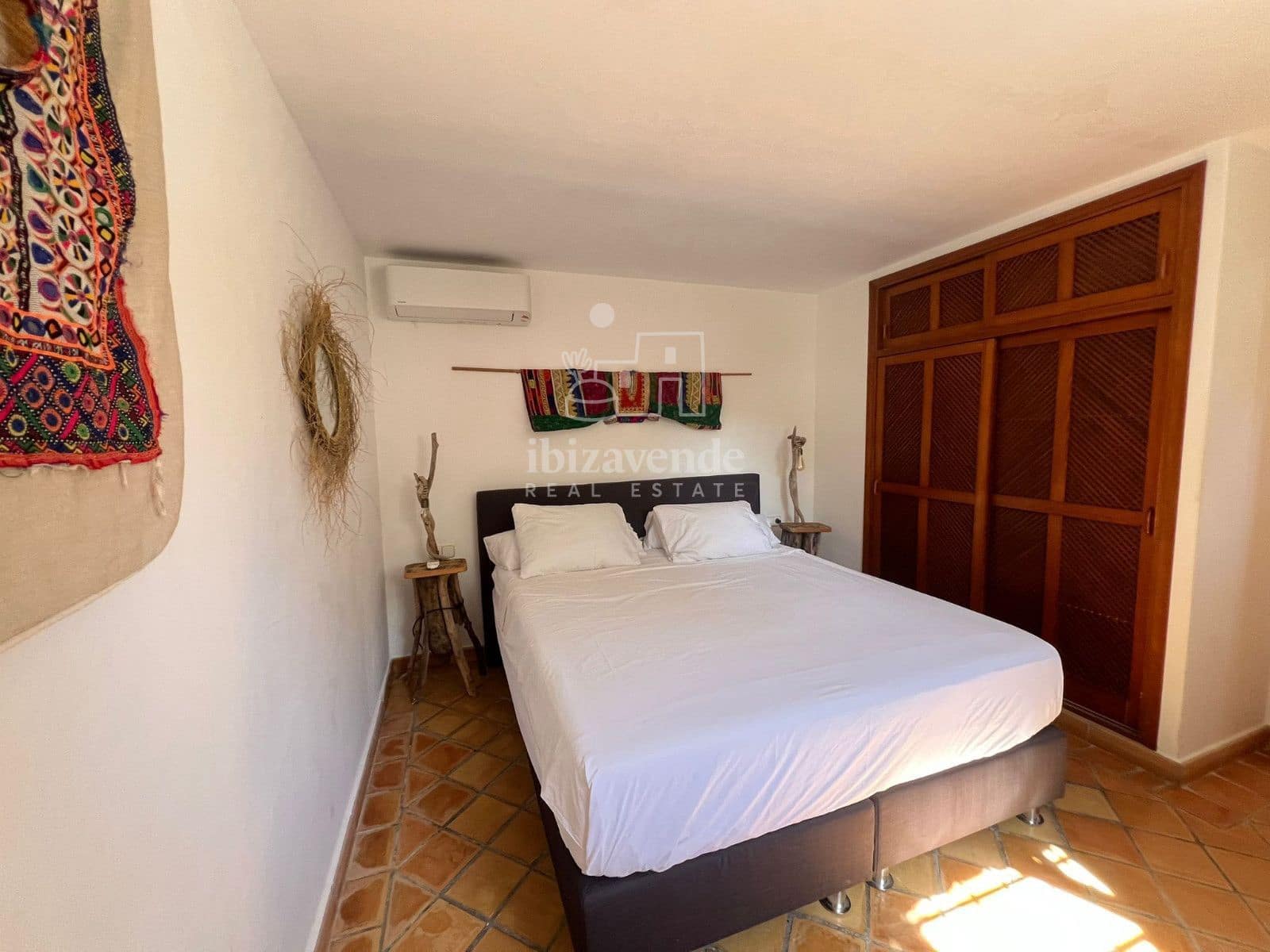 4 quarto Moradia para arrendar em Can Furnet com piscina garagem - 2 900 € (Ref: 9265054)