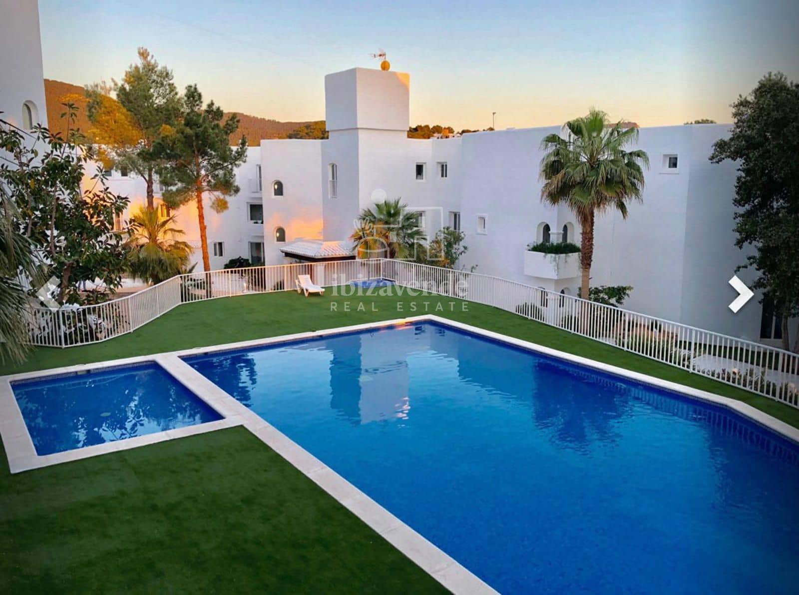 1 sovrum Lägenhet att hyra i Cala Vadella med pool - 1 200 € (Ref: 9295966)