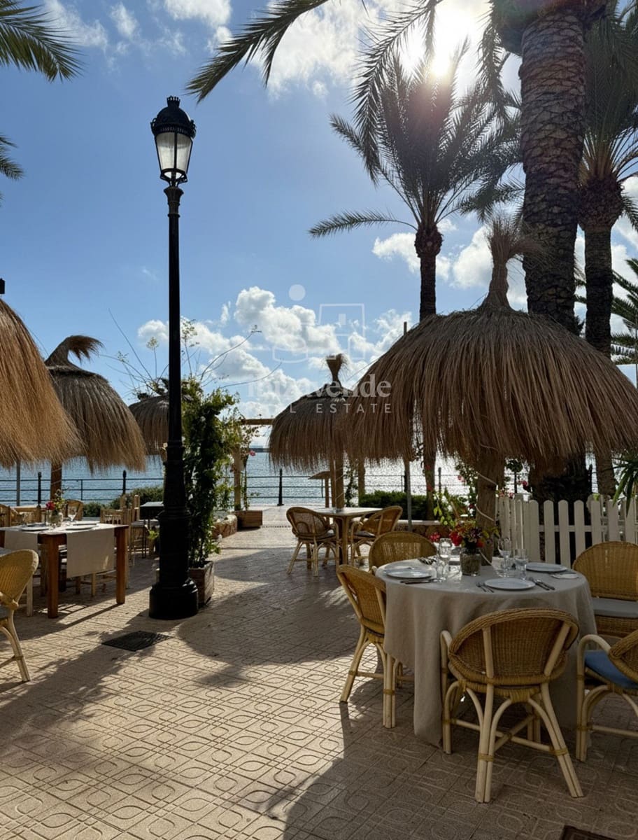 Restaurant/Bar til leie i Santa Eulalia / Santa Eularia - € 7 000 (Ref: 9295967)