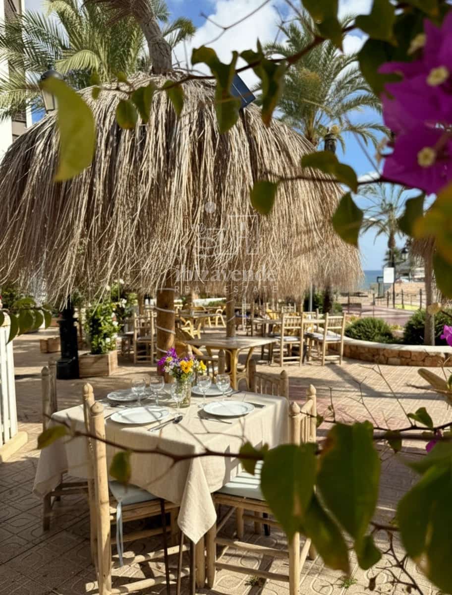 Restaurant/Bar til leie i Santa Eulalia / Santa Eularia - € 7 000 (Ref: 9295967)