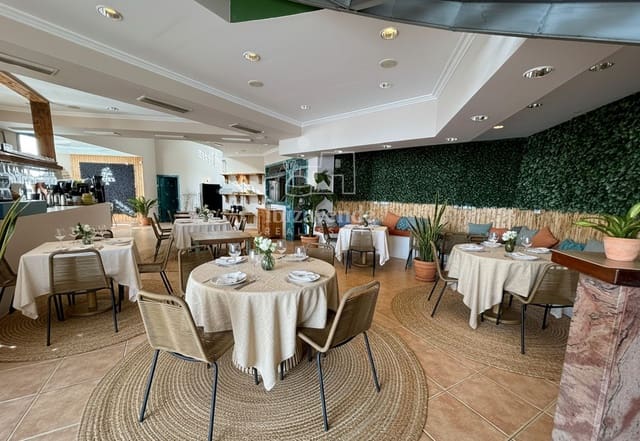 Restaurant/Bar til leie i Santa Eulalia / Santa Eularia - € 7 000 (Ref: 9295967)