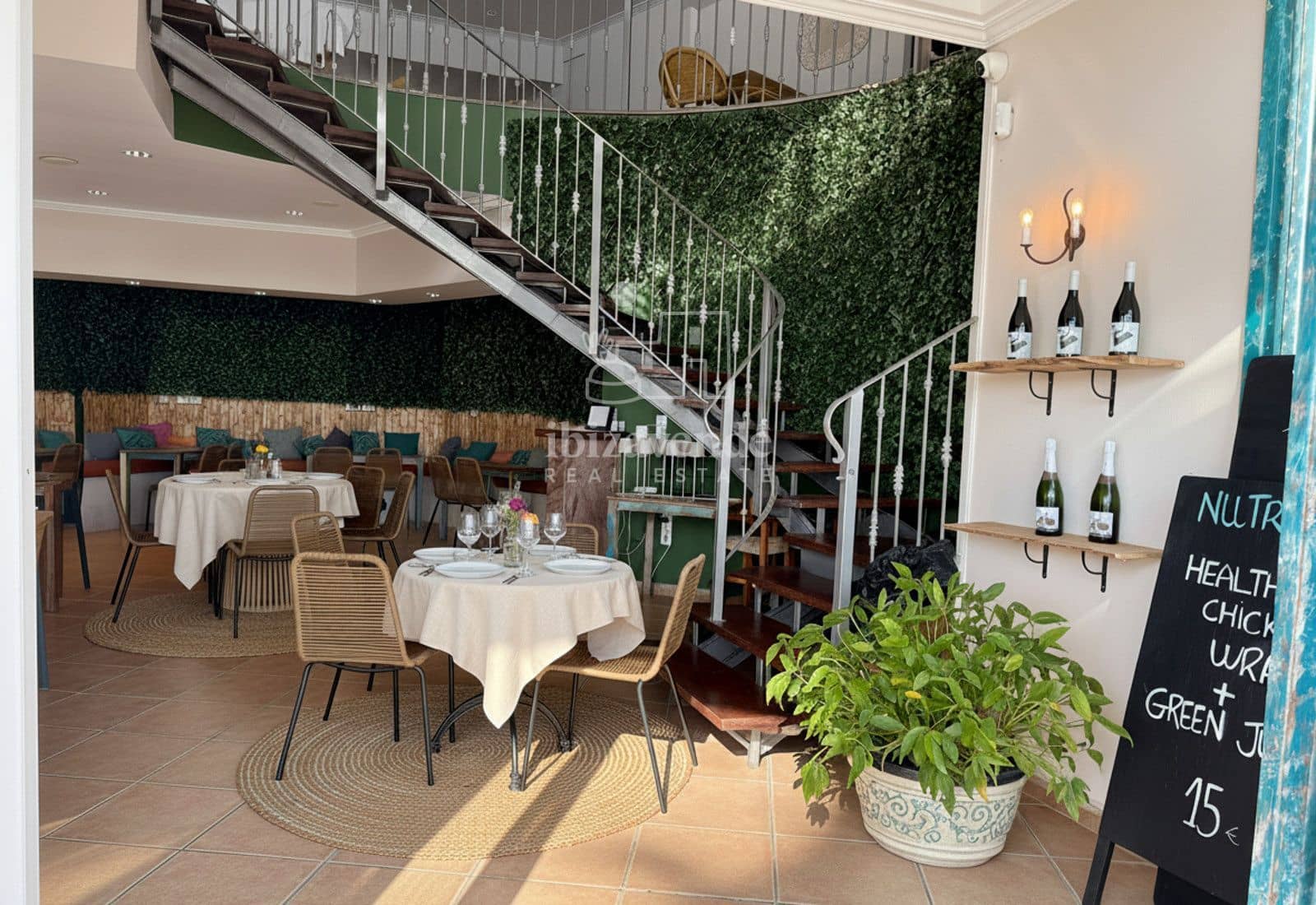 Restaurant/Bar til leie i Santa Eulalia / Santa Eularia - € 7 000 (Ref: 9295967)