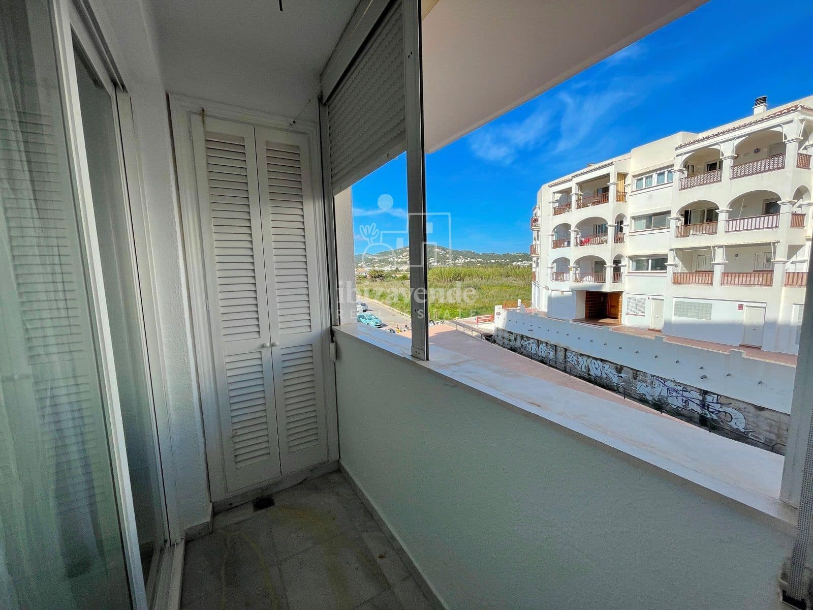 1 bedroom Flat for rent in Ibiza / Eivissa town with pool garage - € 1,100 (Ref: 9307246)