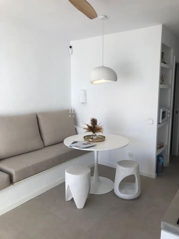 1 bedroom Flat for rent in La Siesta, Santa Eulalia / Santa Eularia with pool - € 1,600 (Ref: 9319946)