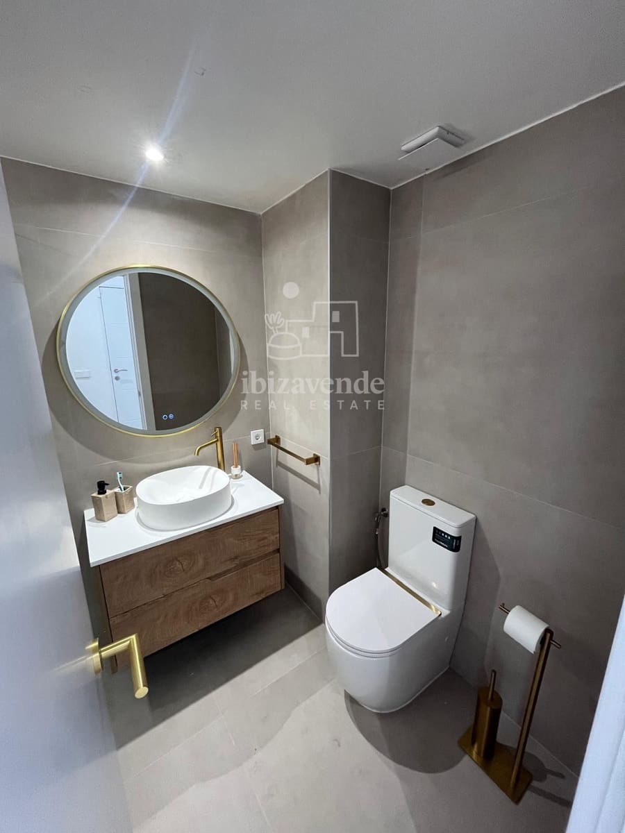 1 soveværelse Lejlighed til leje i La Siesta med swimmingpool - € 1.600 (Ref: 9319946)