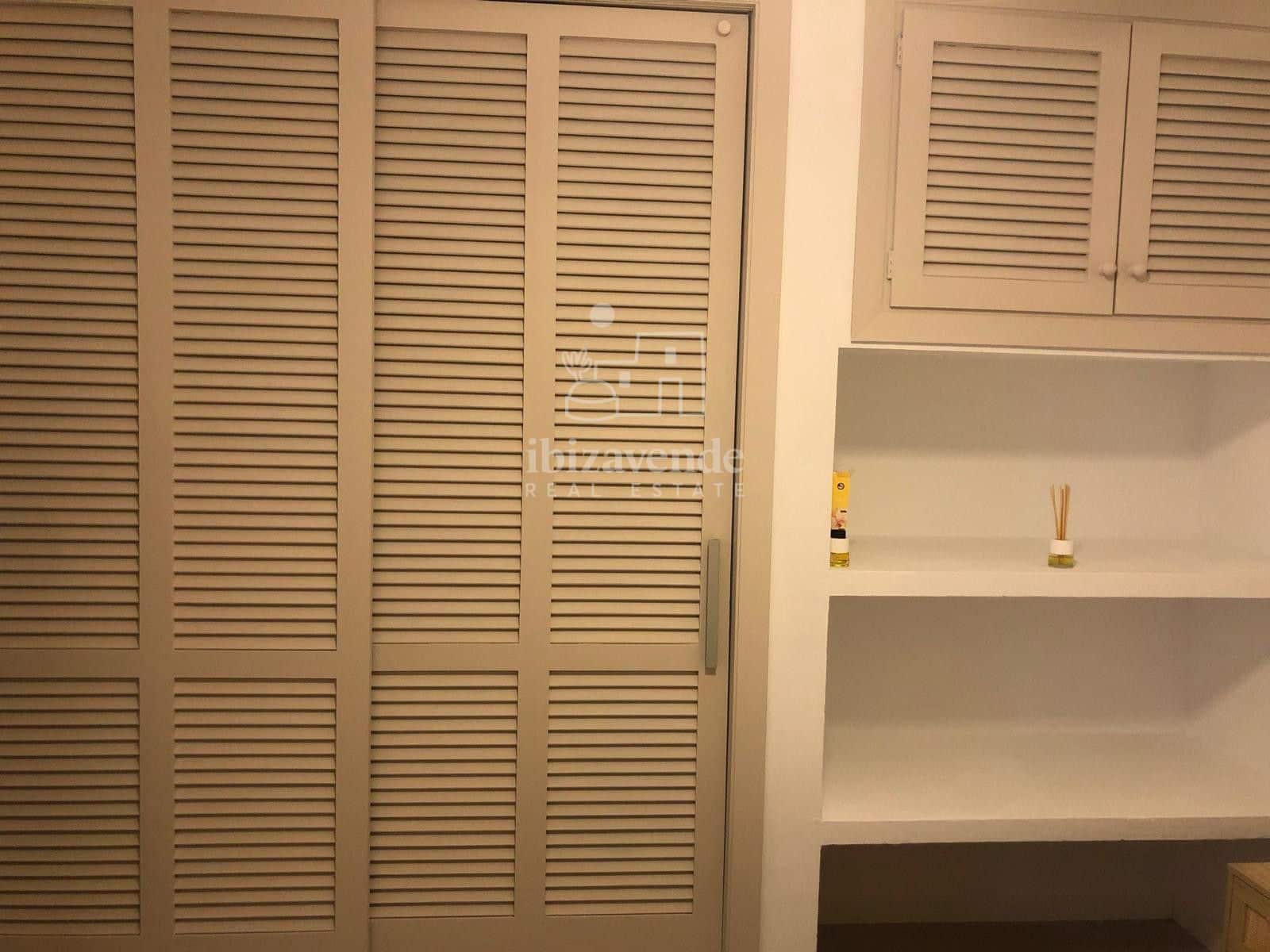 1 soveværelse Lejlighed til leje i La Siesta med swimmingpool - € 1.600 (Ref: 9319946)