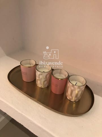 1 soveværelse Lejlighed til leje i La Siesta, Santa Eulalia / Santa Eularia med swimmingpool - € 1.600 (Ref: 9319946)