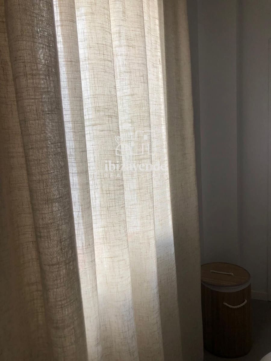 1 soveværelse Lejlighed til leje i La Siesta med swimmingpool - € 1.600 (Ref: 9319946)