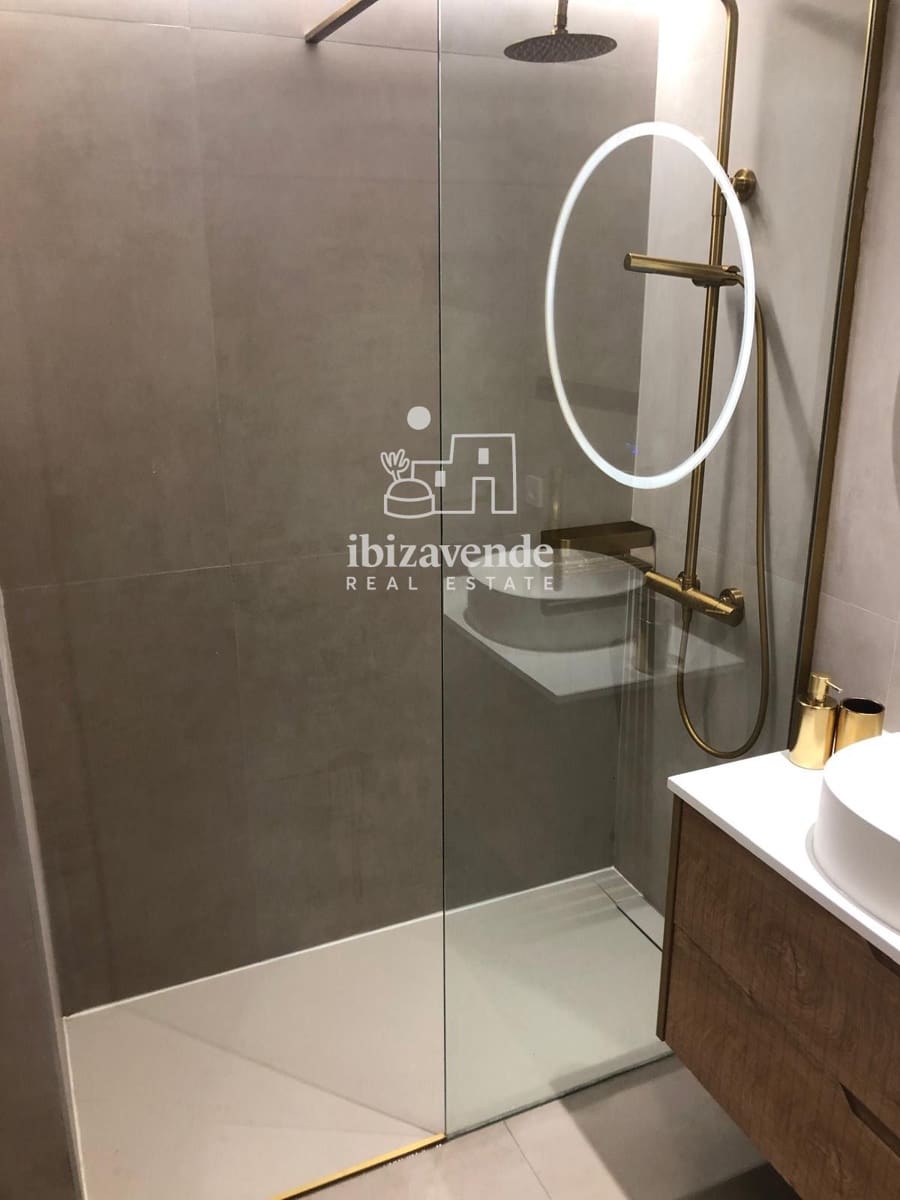 1 soveværelse Lejlighed til leje i La Siesta med swimmingpool - € 1.600 (Ref: 9319946)