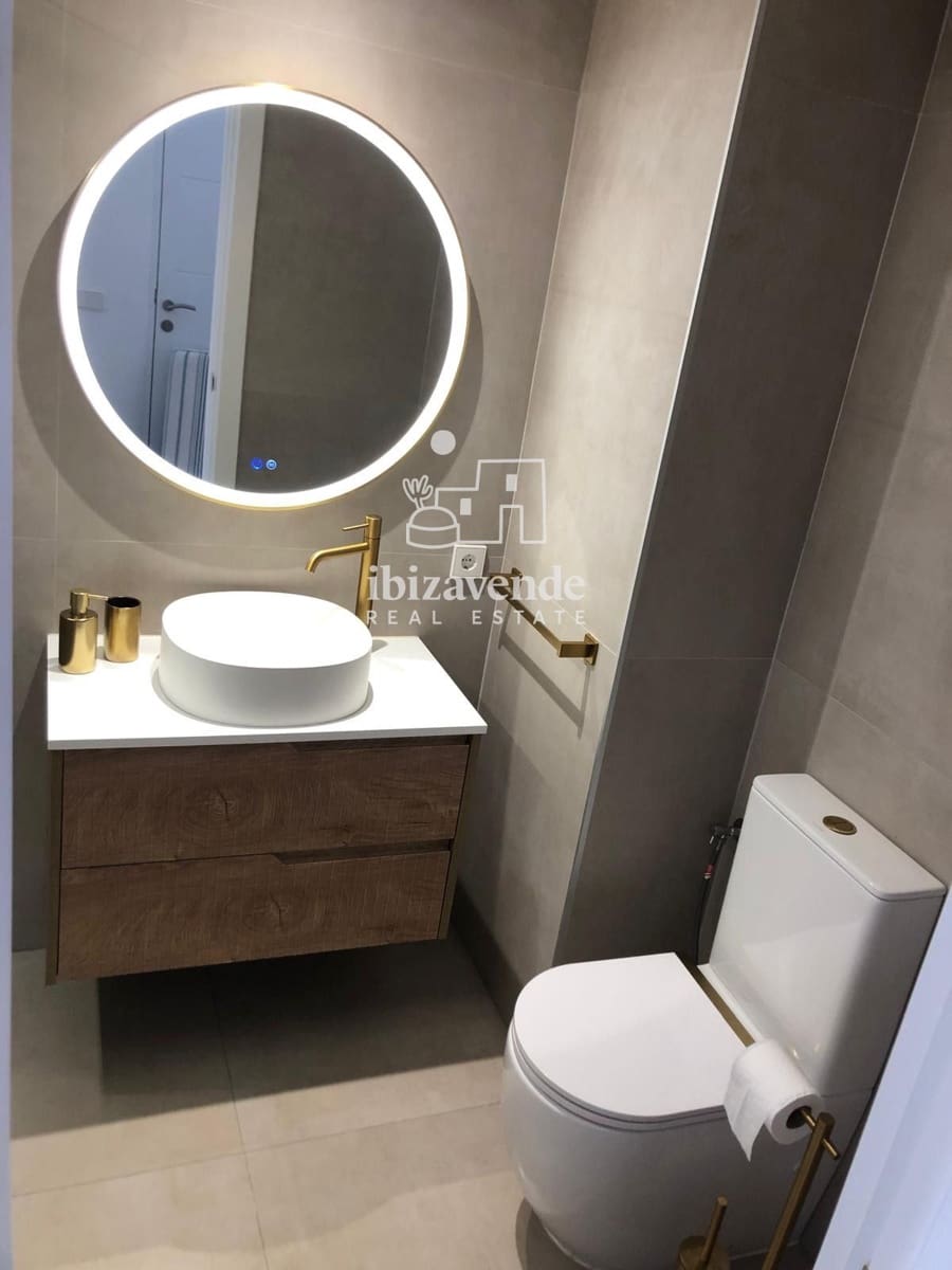 1 soveværelse Lejlighed til leje i La Siesta med swimmingpool - € 1.600 (Ref: 9319946)