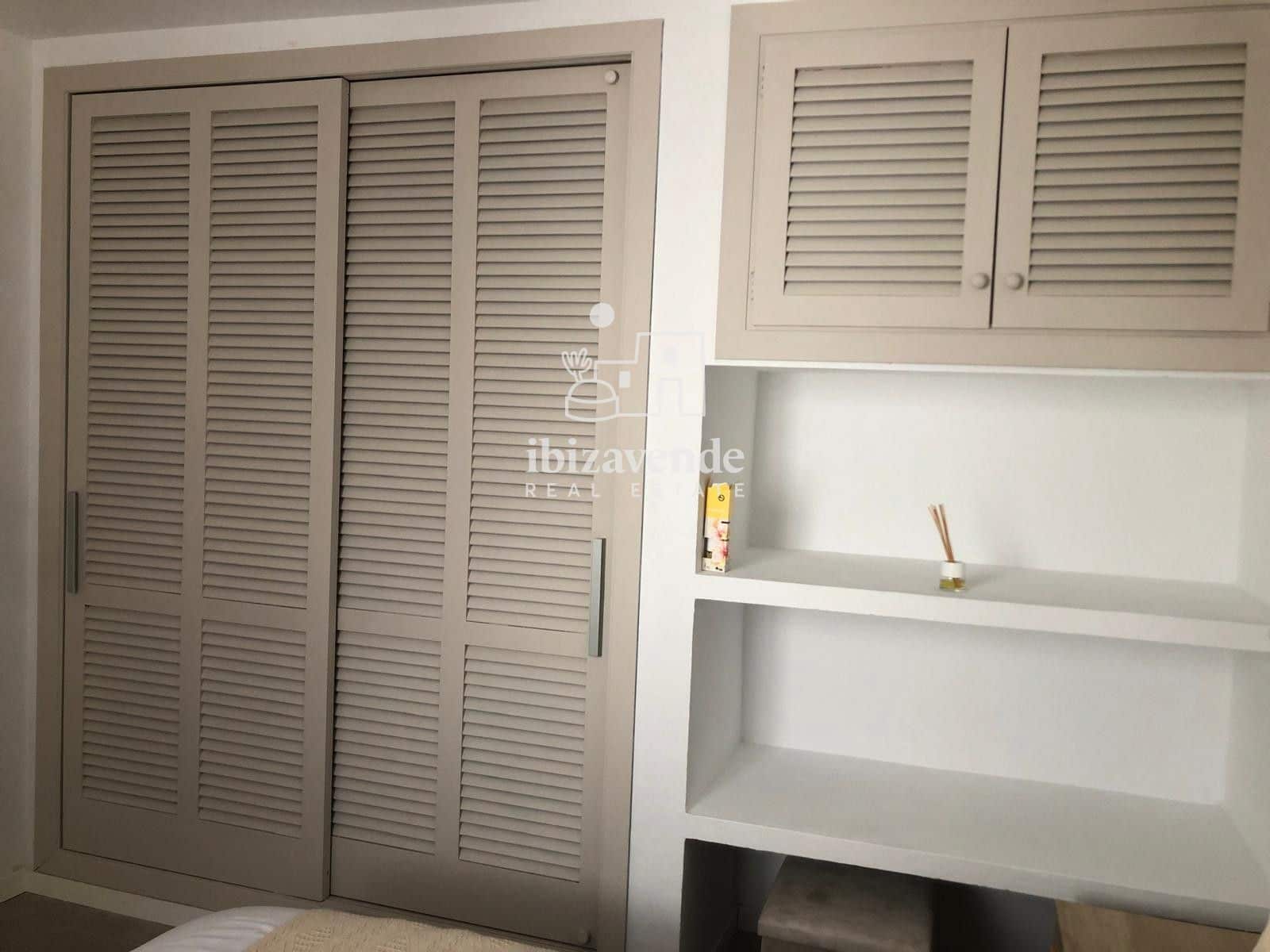 1 soveværelse Lejlighed til leje i La Siesta med swimmingpool - € 1.600 (Ref: 9319946)