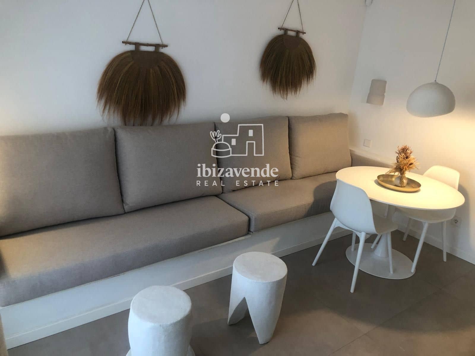 1 makuuhuone Asunto vuokrattavana paikassa La Siesta mukana uima-altaan - 1 500 € (Ref: 9319946)