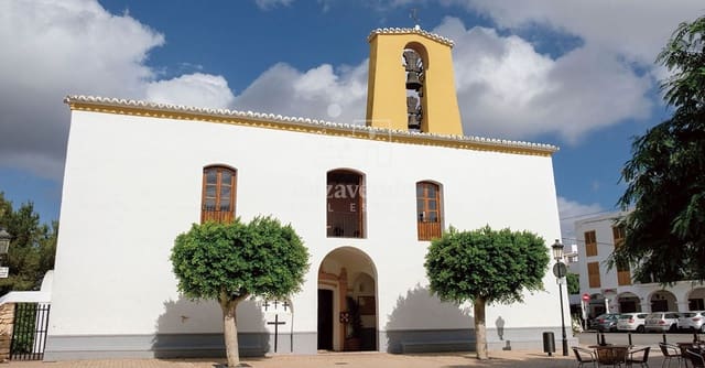 Building Plot for sale in Santa Gertrudis de Fruitera, Santa Eulalia / Santa Eularia - € 895,000 (Ref: 9325626)