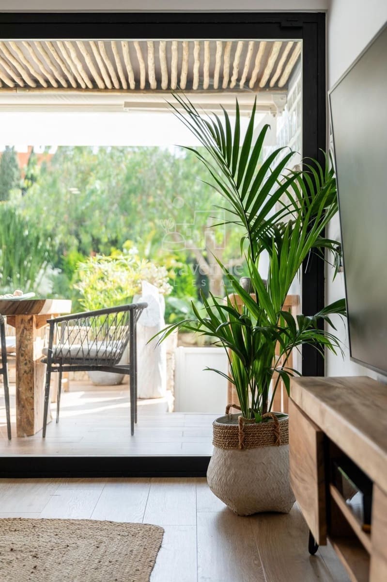 3 quarto Apartamento para venda em Roca Llisa com piscina - 790 000 € (Ref: 9332742)