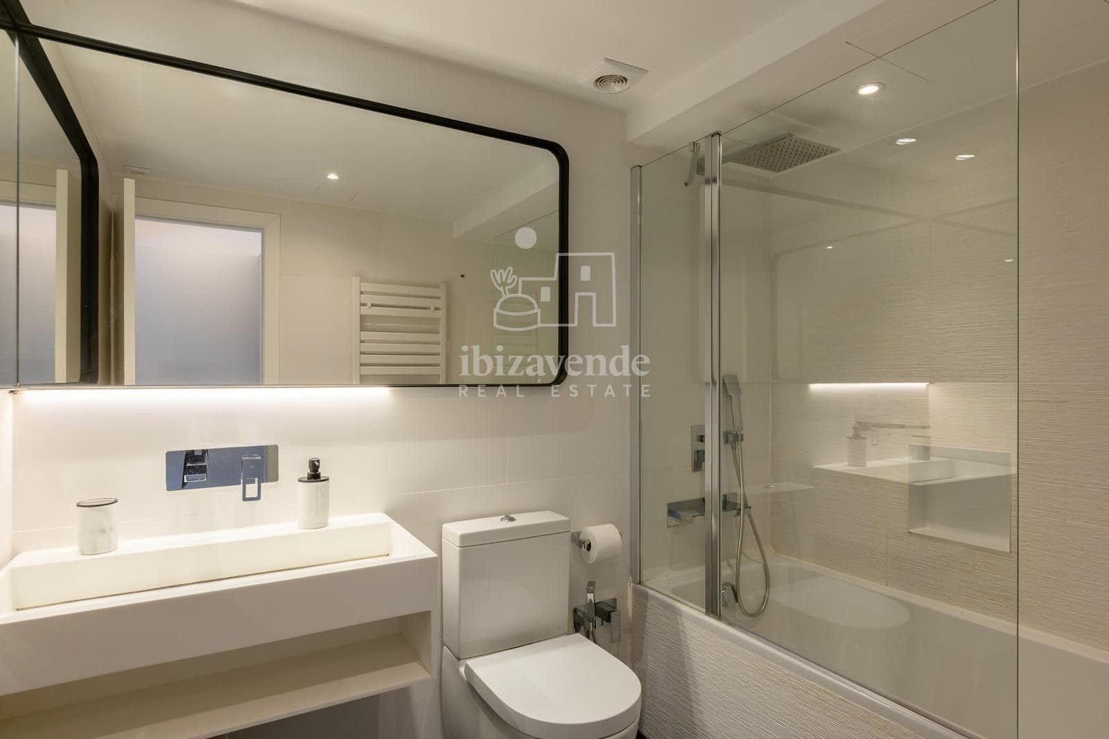 3 quarto Apartamento para venda em Roca Llisa com piscina - 790 000 € (Ref: 9332742)