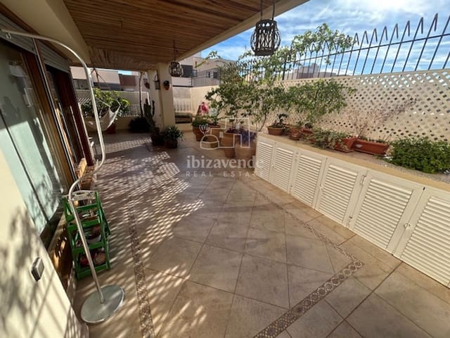 4 soverom Leilighet til salgs i Ibiza by med garasje - € 1 495 000 (Ref: 9335436)