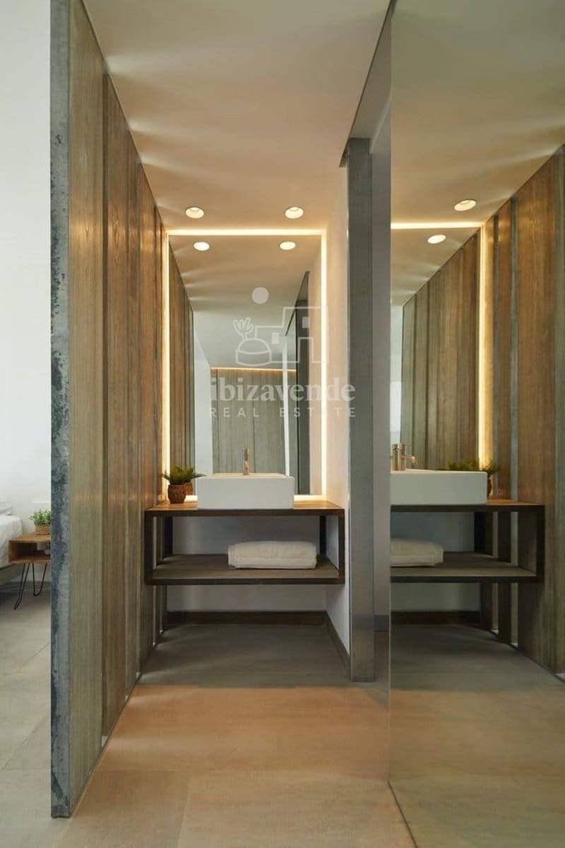 8 chambre Villa/Maison à vendre à Portinax avec piscine garage - 7 250 000 € (Ref: 9337015)