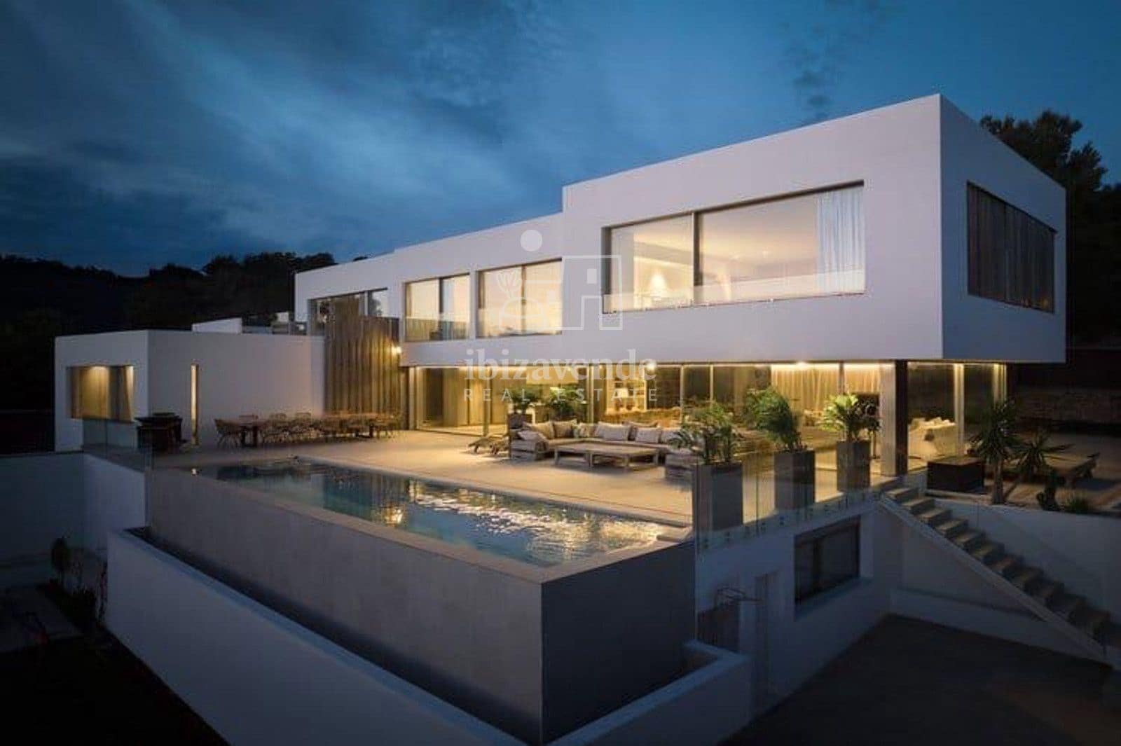 8 chambre Villa/Maison à vendre à Portinax avec piscine garage - 7 250 000 € (Ref: 9337015)