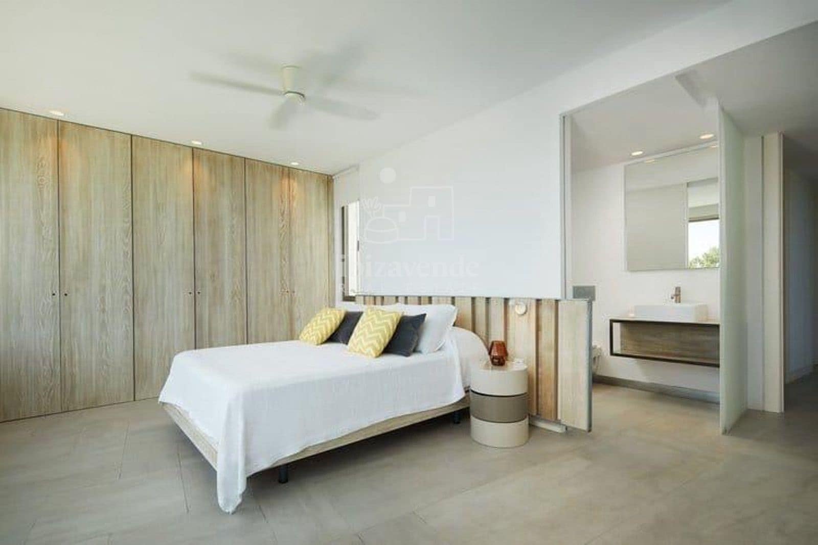 8 chambre Villa/Maison à vendre à Portinax avec piscine garage - 7 250 000 € (Ref: 9337015)