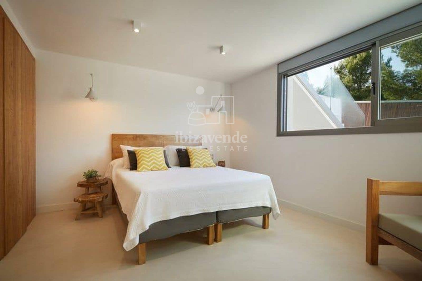 8 chambre Villa/Maison à vendre à Portinax avec piscine garage - 7 250 000 € (Ref: 9337015)