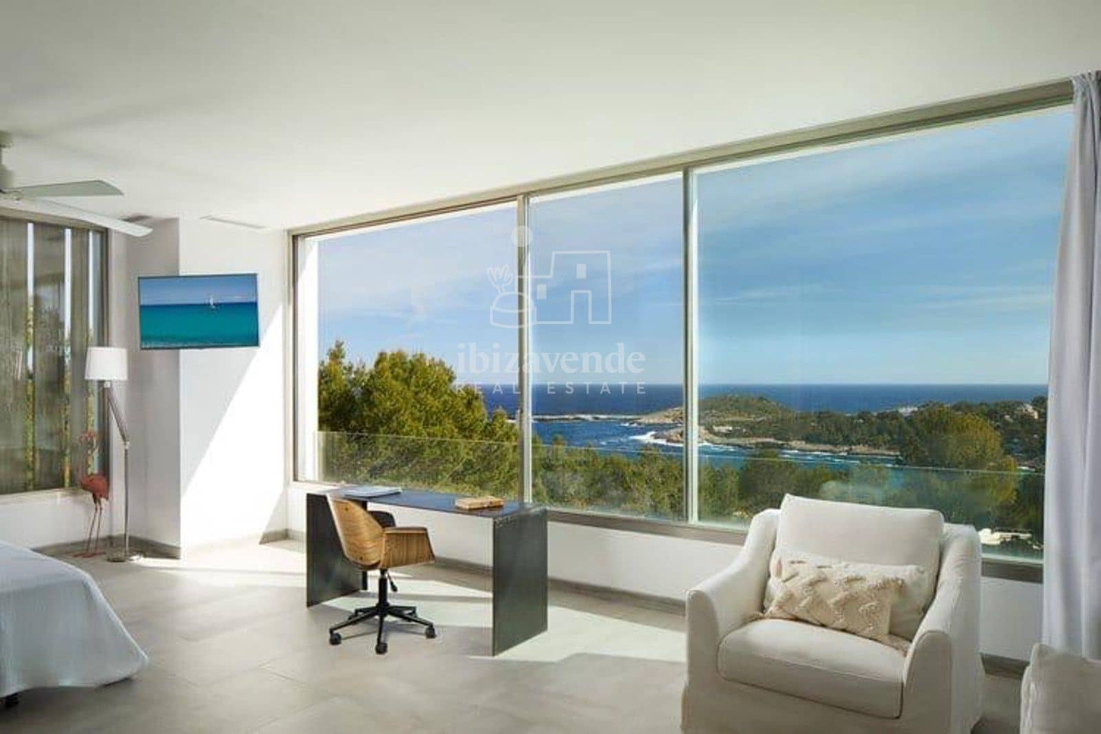 8 chambre Villa/Maison à vendre à Portinax avec piscine garage - 7 250 000 € (Ref: 9337015)