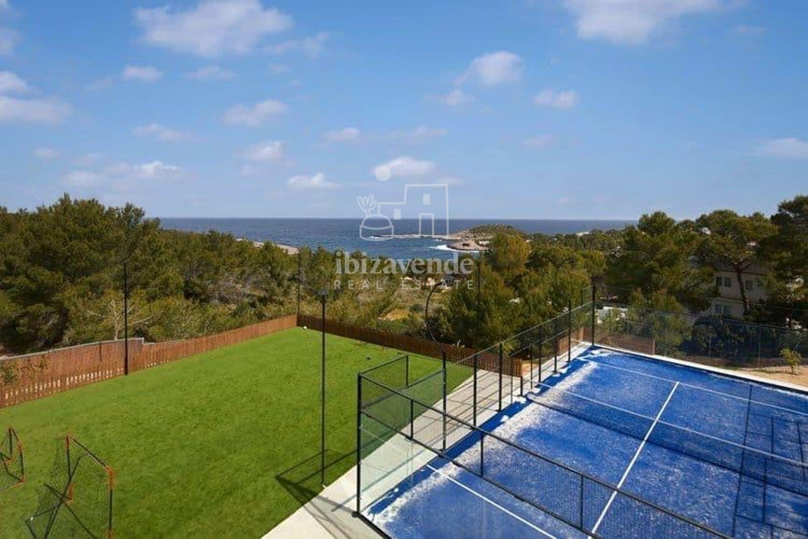 8 chambre Villa/Maison à vendre à Portinax avec piscine garage - 7 250 000 € (Ref: 9337015)