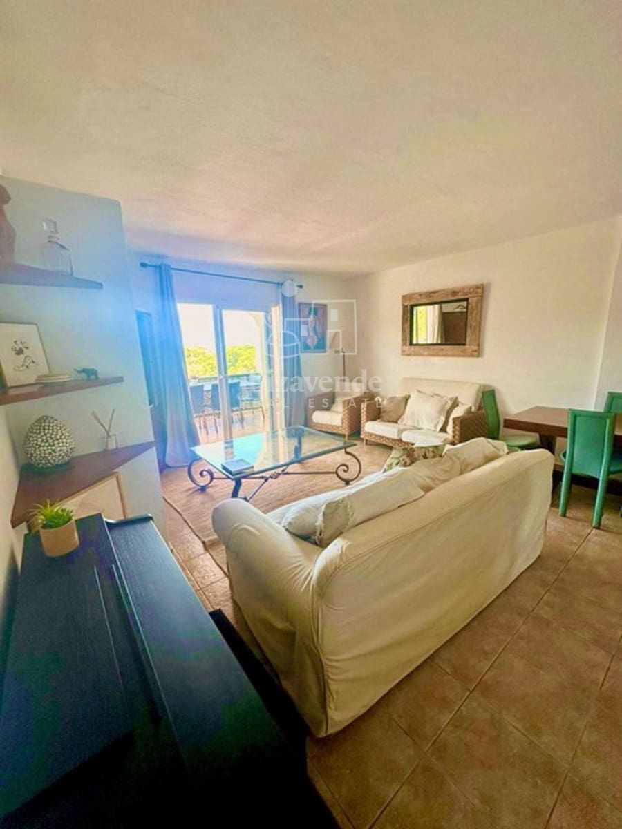 3 slaapkamer Flat te huur in Cala Tarida - € 1.650 (Ref: 9340285)