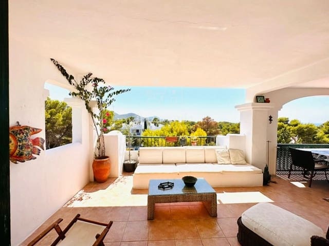 3 bedroom Flat for rent in Cala Tarida, San Jose / Sant Josep de Sa Talaia - € 1,650 (Ref: 9340285)