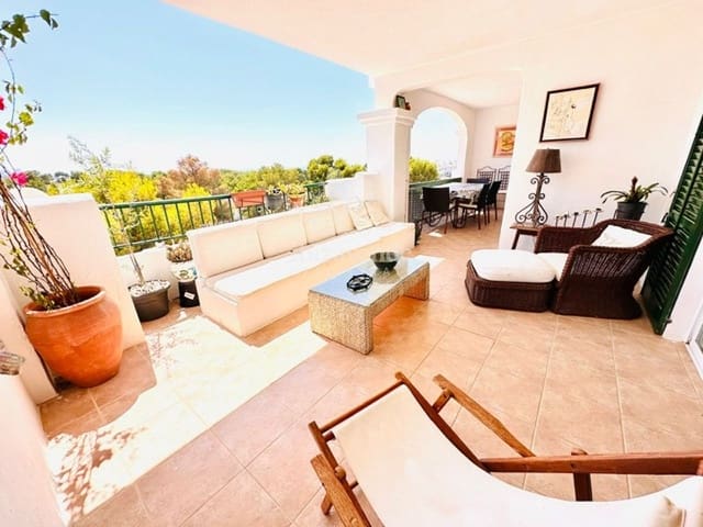 3 bedroom Flat for rent in Cala Tarida, San Jose / Sant Josep de Sa Talaia - € 1,650 (Ref: 9340285)