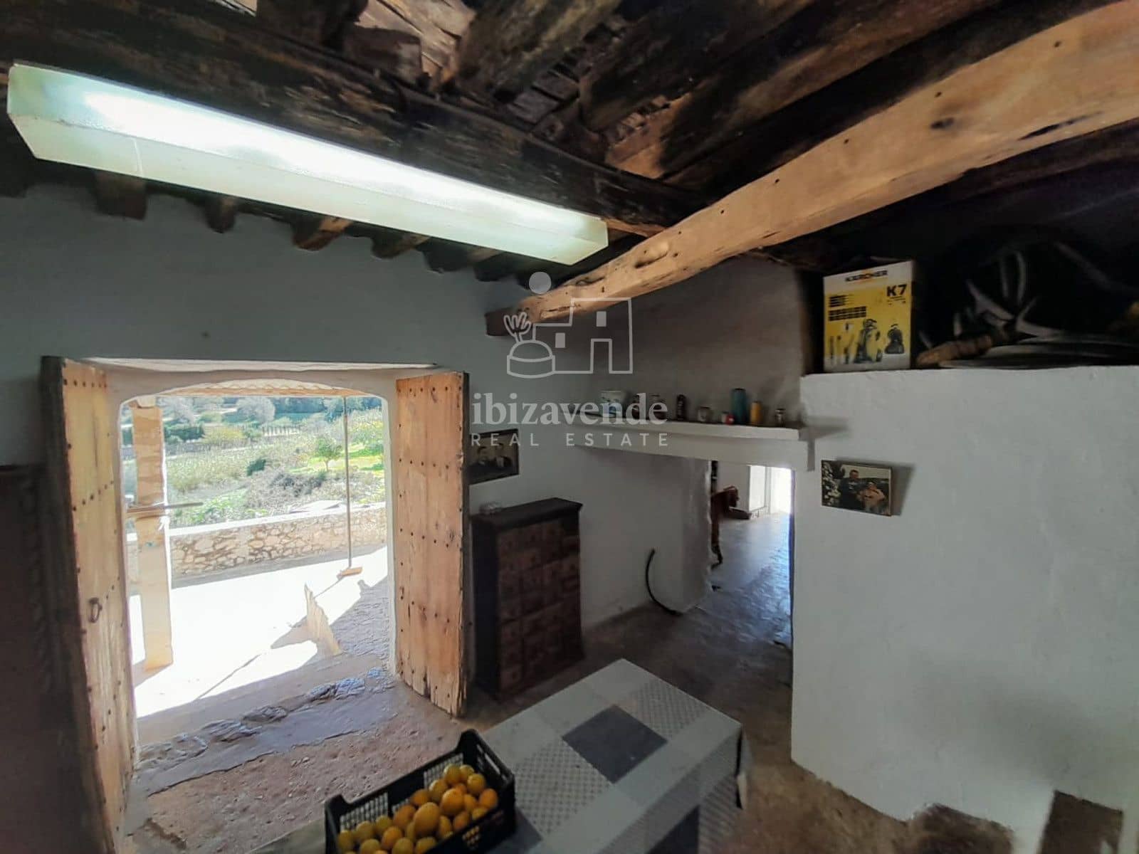Villa te koop in San Jose / Sant Josep de Sa Talaia met garage - € 2.135.000 (Ref: 9343945)