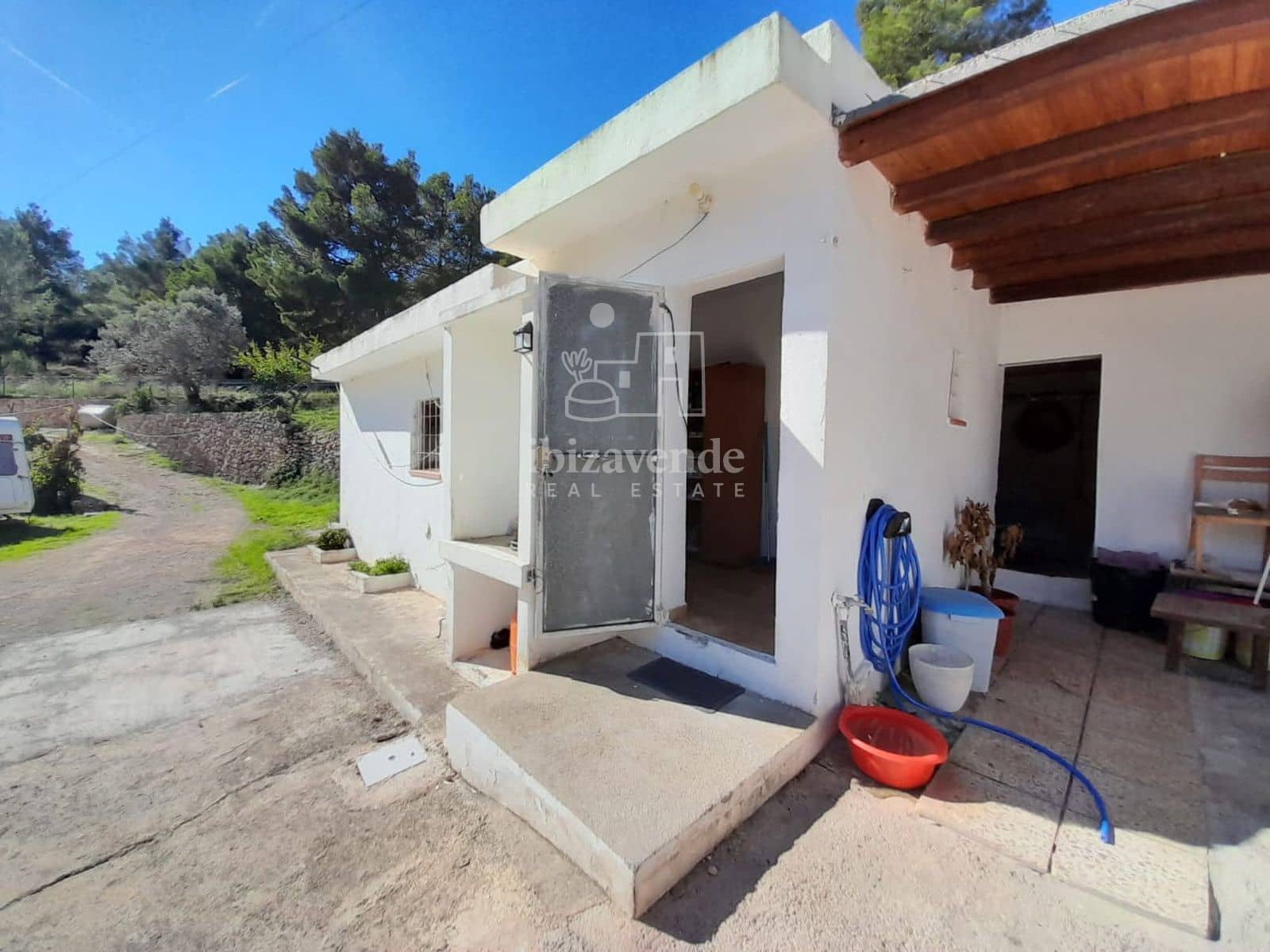 Villa te koop in San Jose / Sant Josep de Sa Talaia met garage - € 2.135.000 (Ref: 9343945)