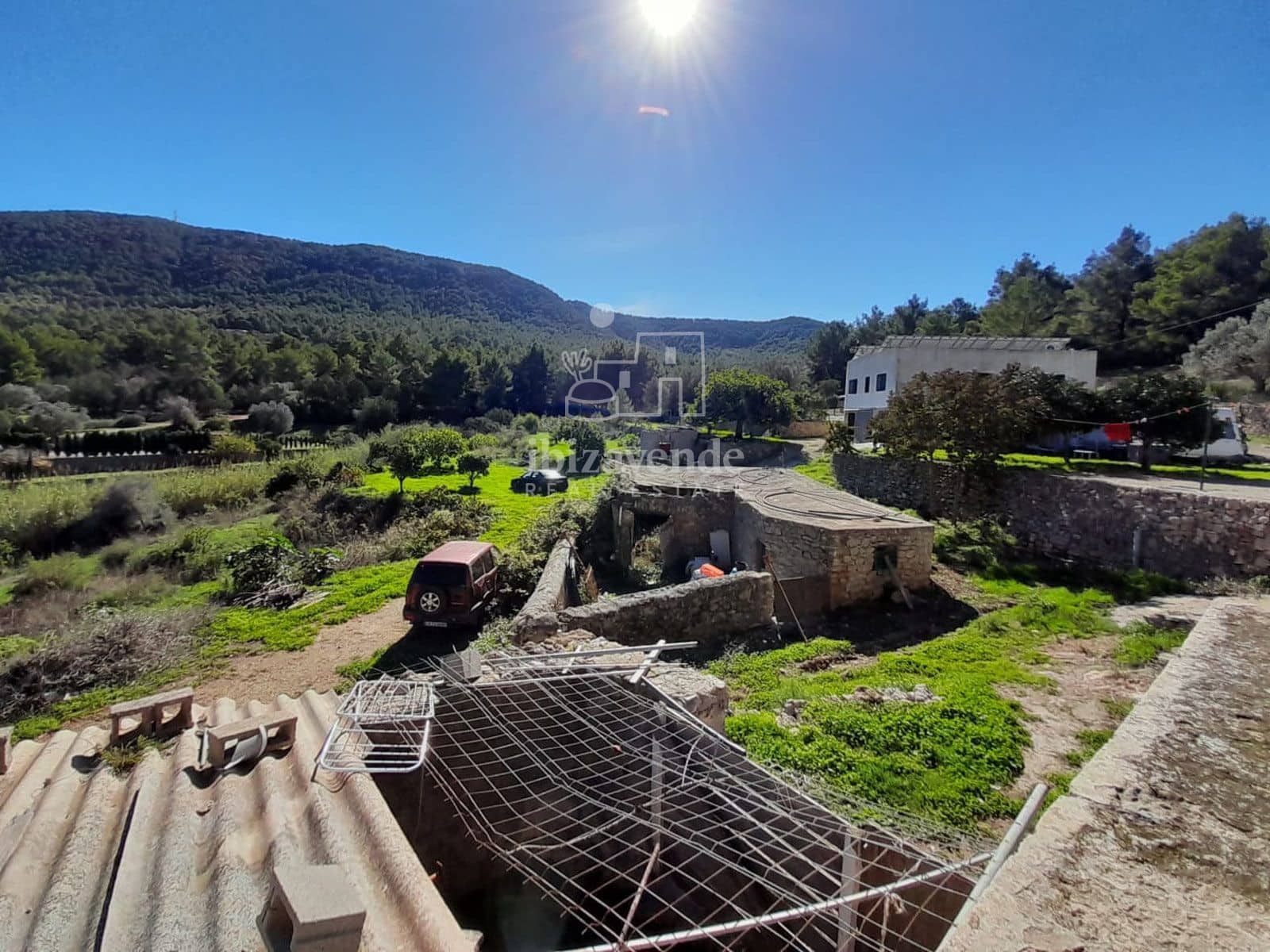 Villa te koop in San Jose / Sant Josep de Sa Talaia met garage - € 2.135.000 (Ref: 9343945)