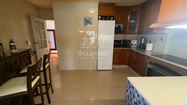 4 soverom Penthouse til salgs i Ibiza by med garasje - € 950 000 (Ref: 9343946)