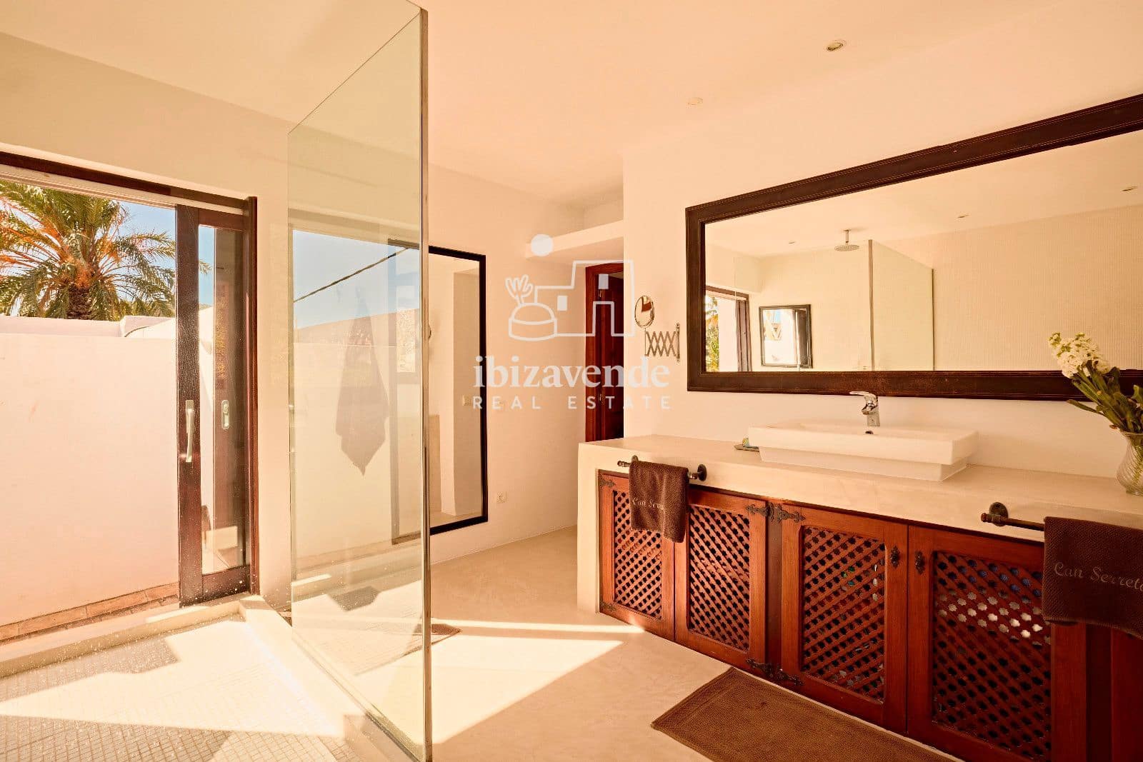 6 sypialnia Willa do wynajęcia w San Jose / Sant Josep de Sa Talaia z basenem garażem - 12 000 € (Ref: 9349777)