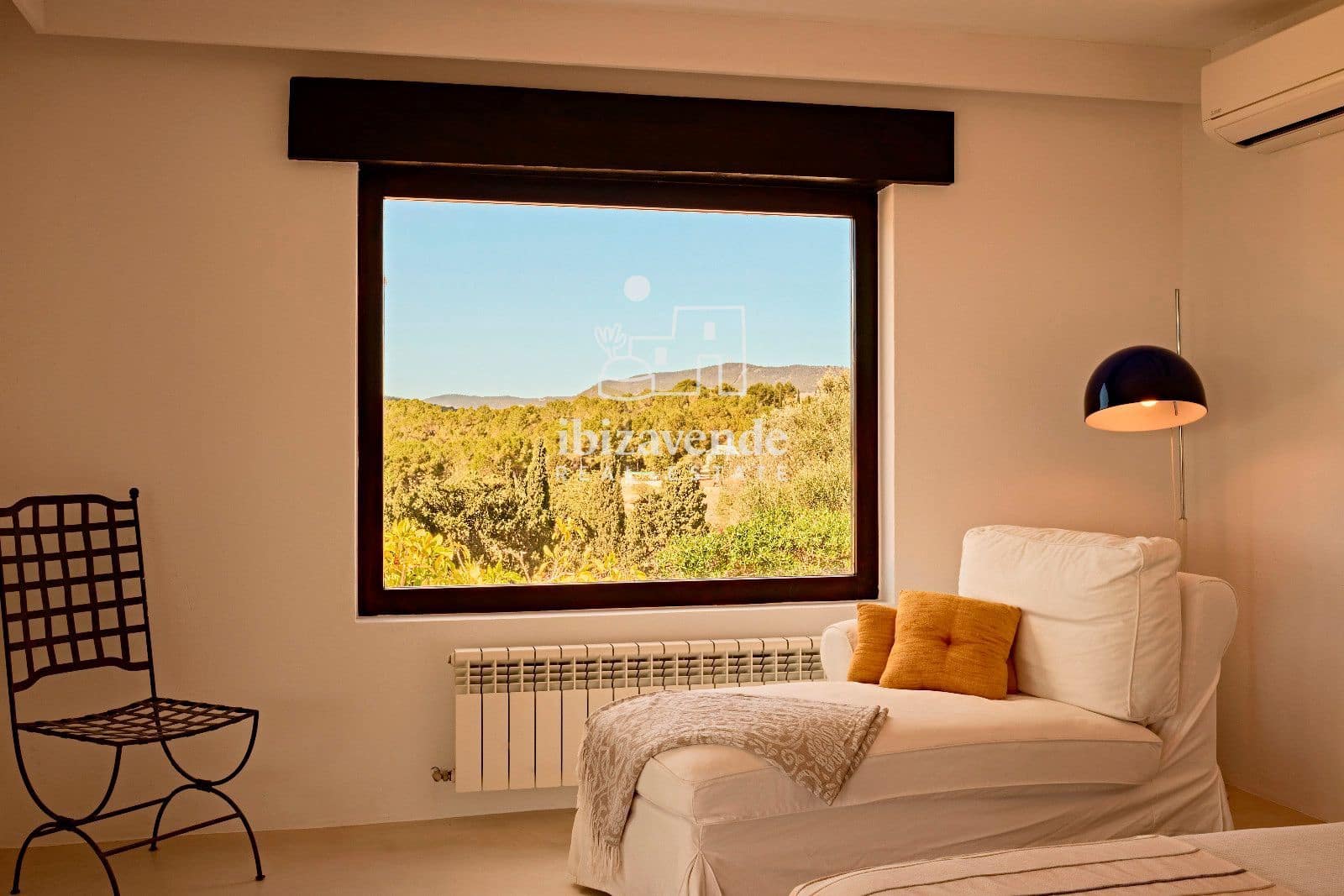 6 sypialnia Willa do wynajęcia w San Jose / Sant Josep de Sa Talaia z basenem garażem - 12 000 € (Ref: 9349777)