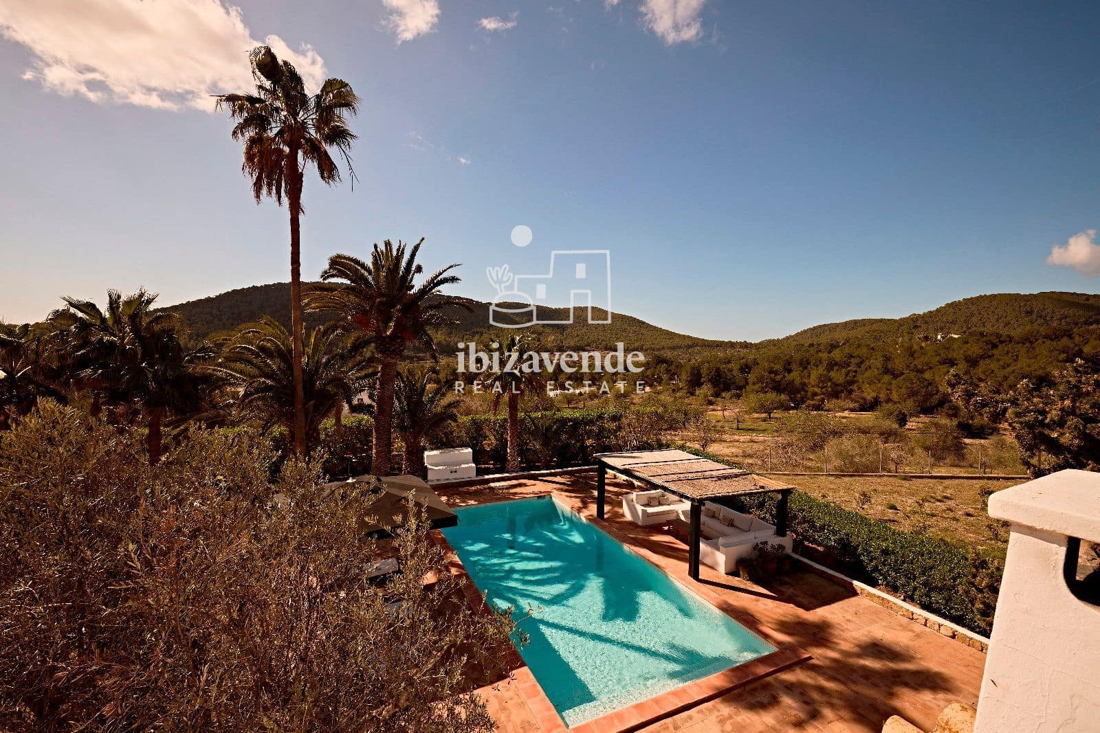 6 sypialnia Willa do wynajęcia w San Jose / Sant Josep de Sa Talaia z basenem garażem - 12 000 € (Ref: 9349777)