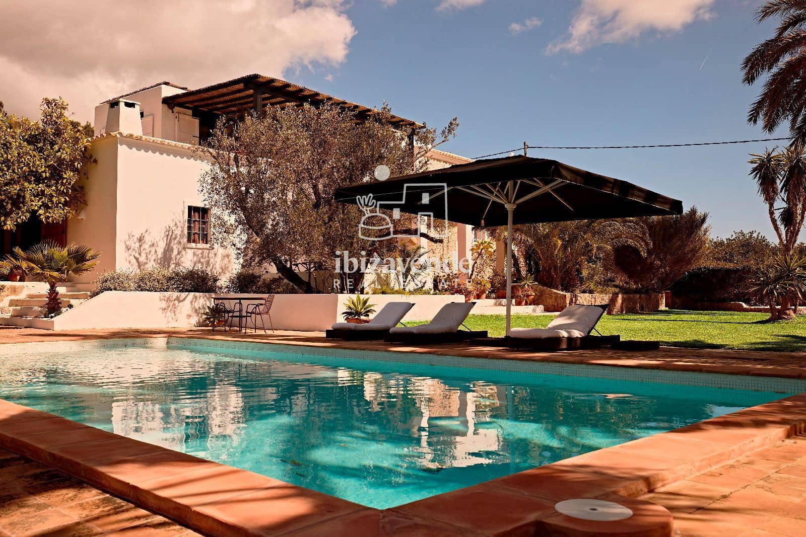 6 sypialnia Willa do wynajęcia w San Jose / Sant Josep de Sa Talaia z basenem garażem - 12 000 € (Ref: 9349777)