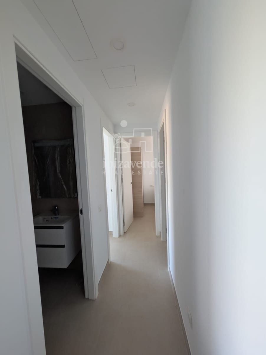 3 bedroom Flat for rent in Sant Antoni de Portmany with garage - € 1,500 (Ref: 9352896)