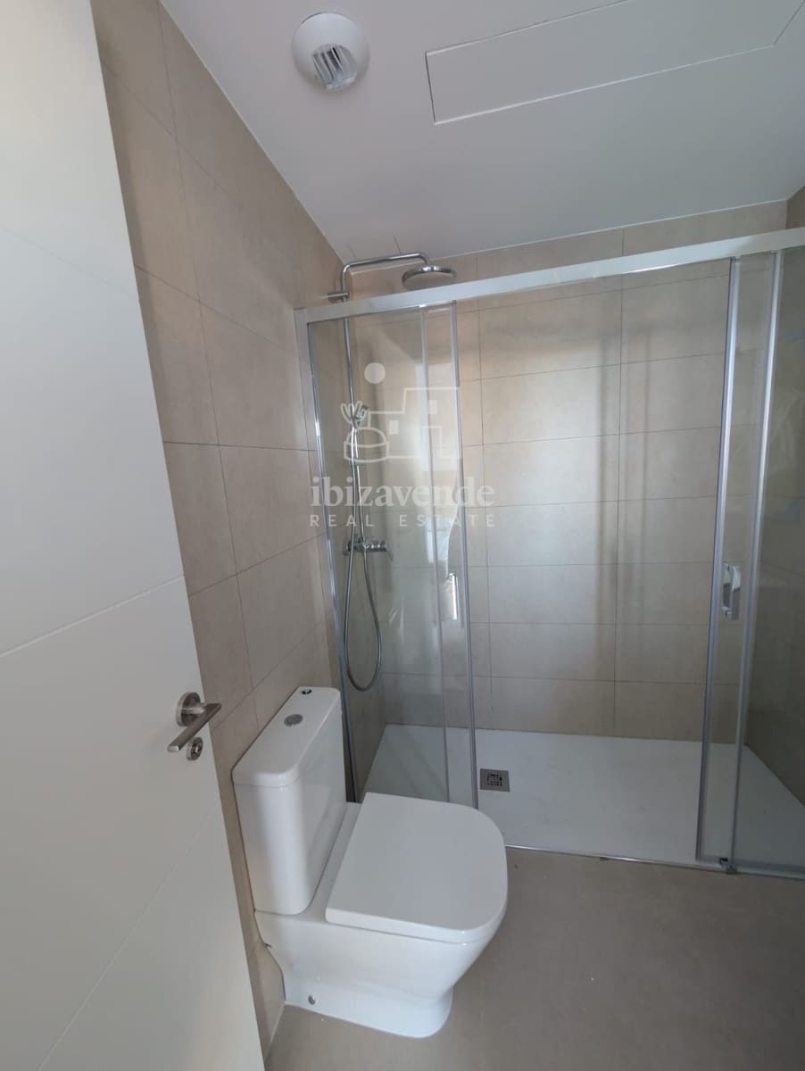 3 bedroom Flat for rent in Sant Antoni de Portmany with garage - € 1,500 (Ref: 9352896)