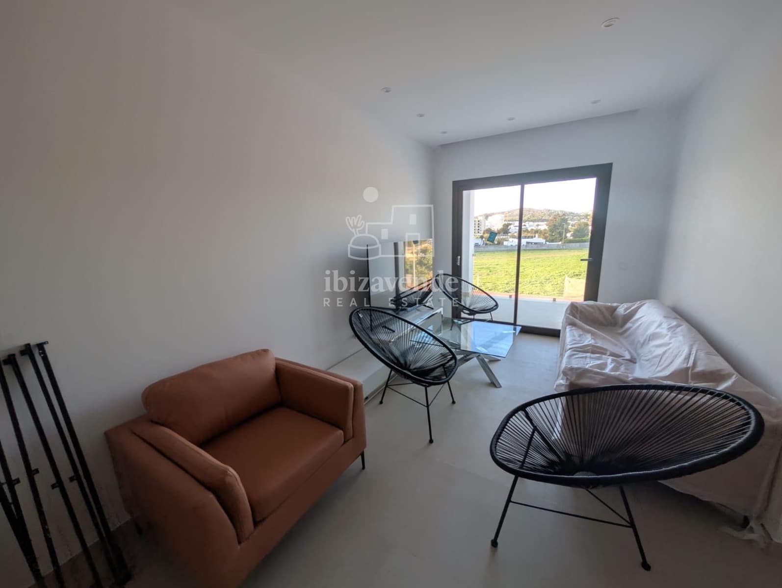 3 bedroom Flat for rent in Sant Antoni de Portmany with garage - € 1,500 (Ref: 9352896)