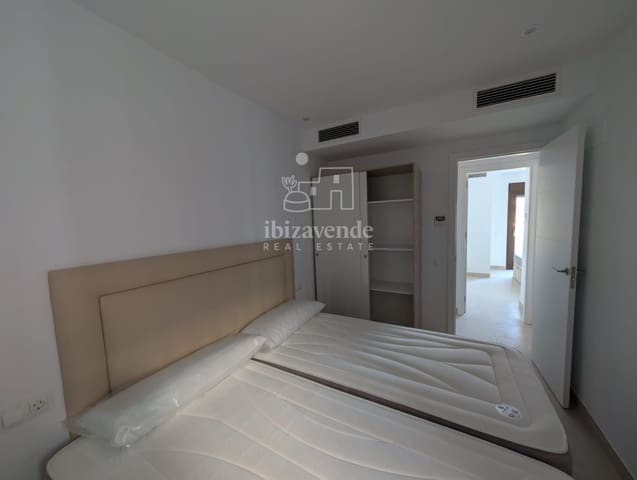 3 bedroom Flat for rent in Sant Antoni de Portmany with garage - € 1,500 (Ref: 9352896)