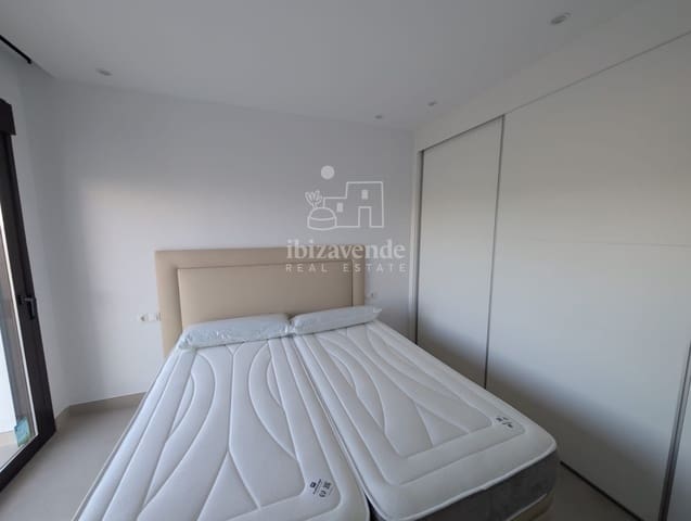 3 bedroom Flat for rent in Sant Antoni de Portmany with garage - € 1,500 (Ref: 9352896)