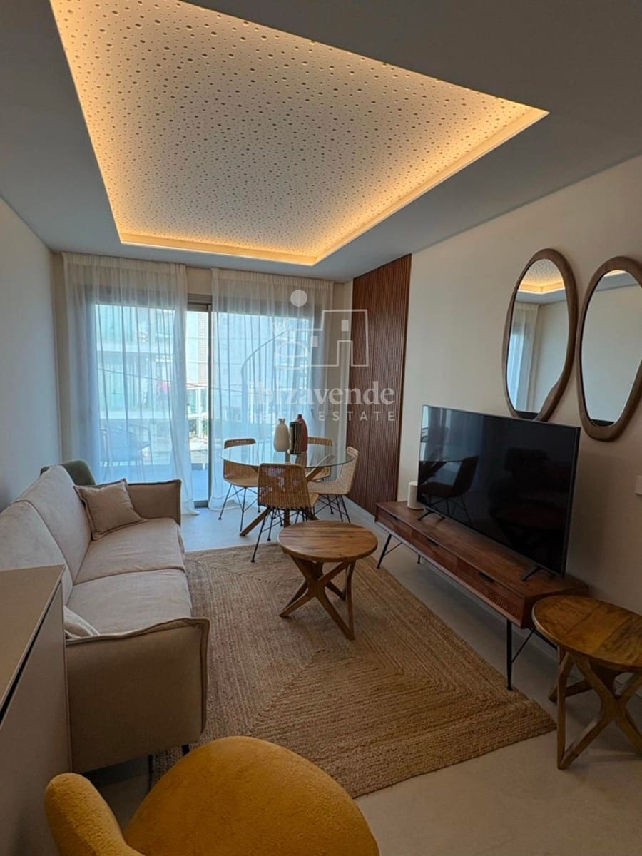 2 camera da letto Appartamento da affittare in Cala Gracio con piscina garage - 1.800 € (Rif: 9354517)