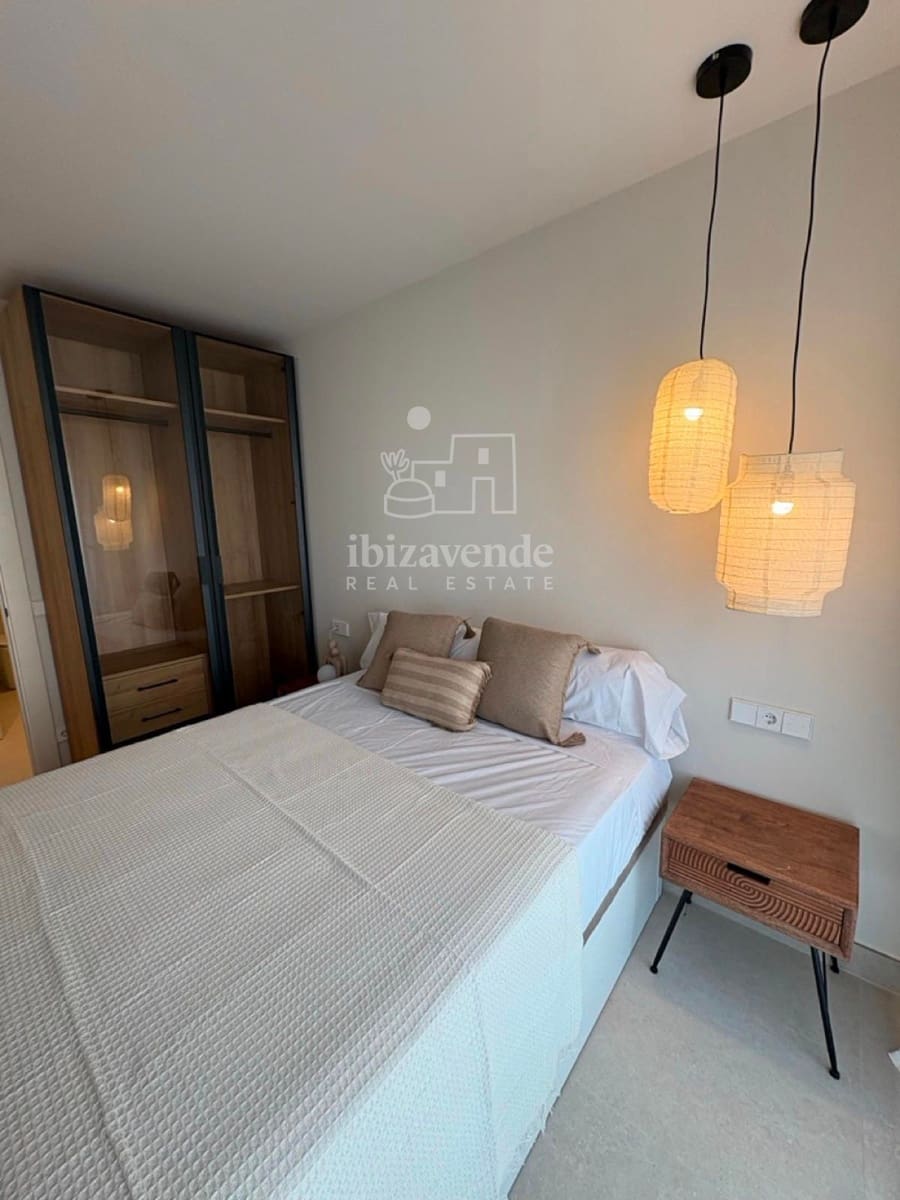 2 camera da letto Appartamento da affittare in Cala Gracio con piscina garage - 1.800 € (Rif: 9354517)